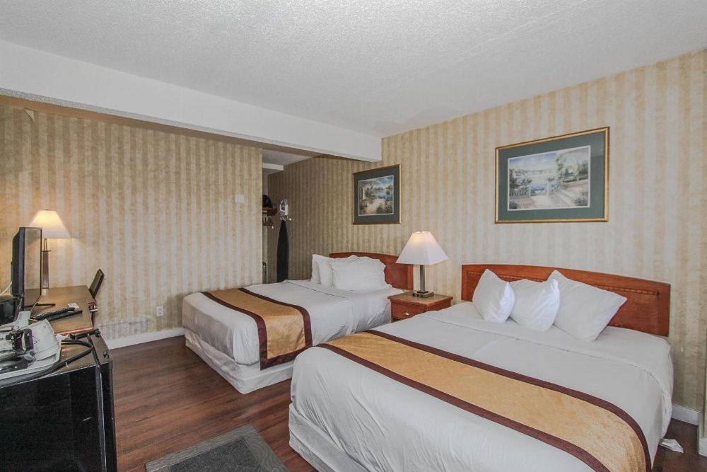 Canadas Best Value Inn Calgary Chinook Station